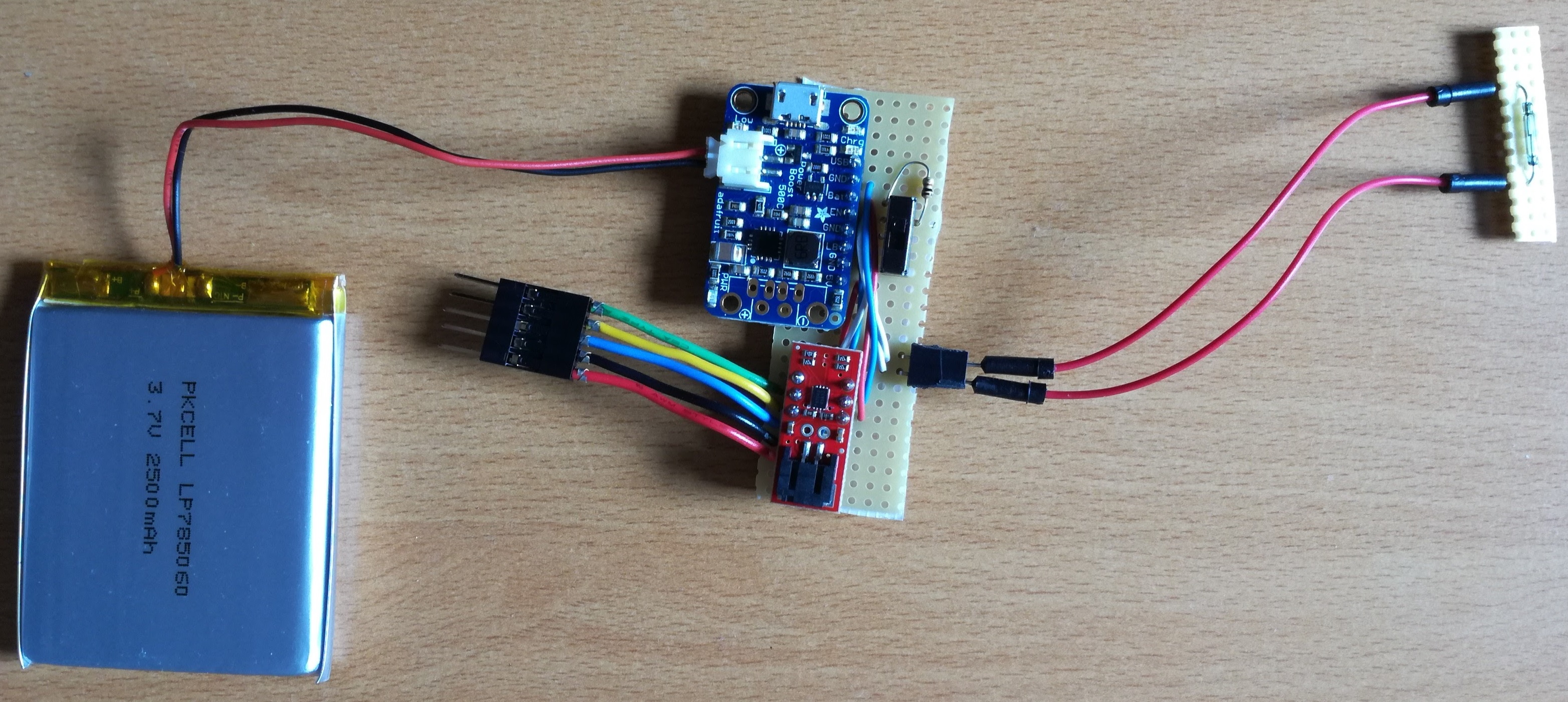 DiveIno Charger module with a LiPo battery and a Reed Switch